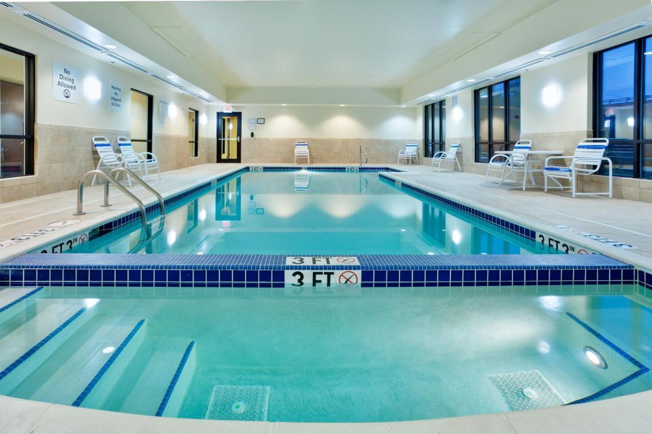 Holiday Inn Express & Suites White Haven - Poconos By Ihg Zewnętrze zdjęcie